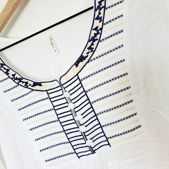 Ire Fashion Women's Size XXXL Embroidered White Blouse - Picture 2 of 10